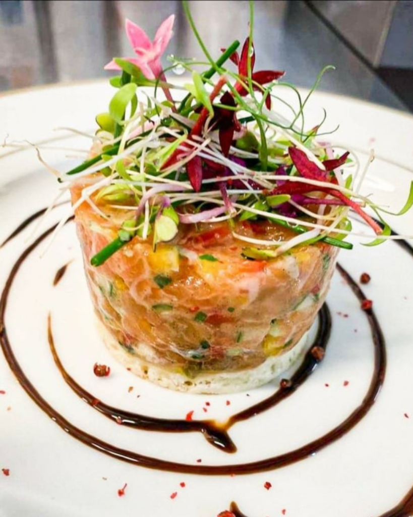 tartare de saumon traiteur les sens du lez